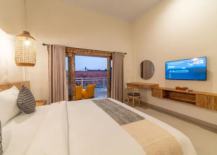Bougenvia 3 Bedroom Private Pool スミニャック