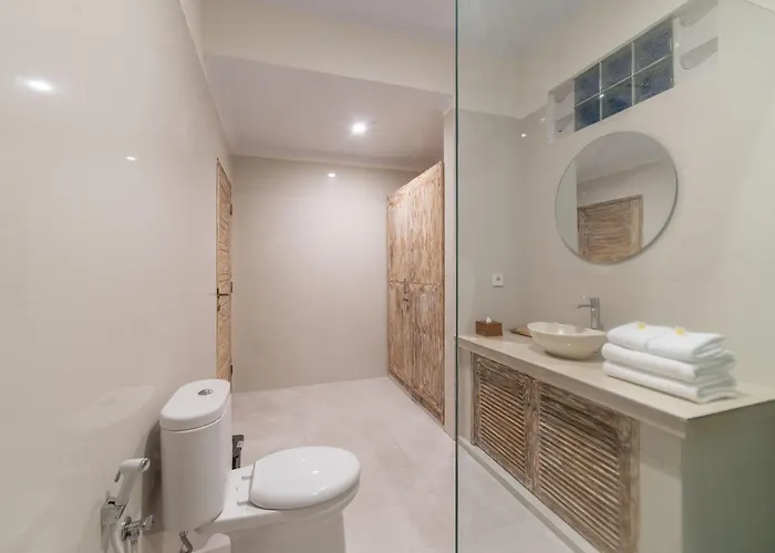 ヴィラ Bougenvia 3 Bedroom Private Pool スミニャック