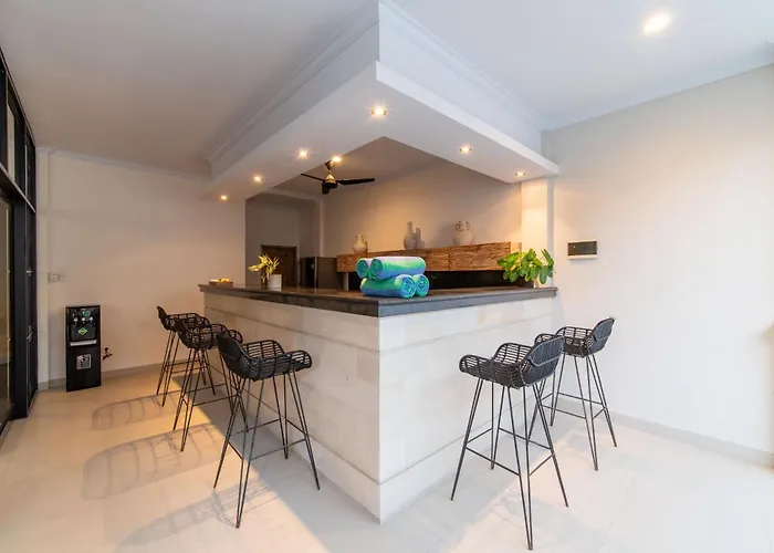 Bougenvia 3 Bedroom Private Pool ヴィラ スミニャック
